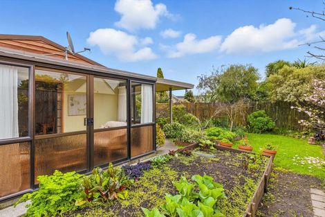 Photo of property in 48 Kapiti Road, Paraparaumu, 5032