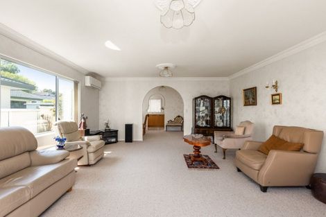 Photo of property in 81 Reynolds Road, Havelock North, 4130