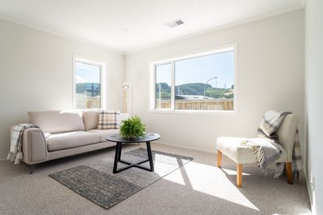 Photo of property in 47 Stockport Grove, Churton Park, Wellington, 6037