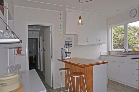 Photo of property in 123-125 Tiro Tiro Road, Levin, 5510