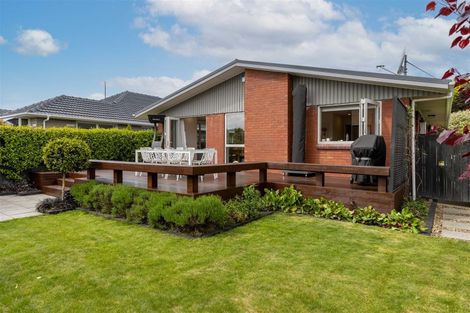 Photo of property in 34 Carruthers Street, Ilam, Christchurch, 8041