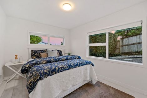 Photo of property in 24 Judkins Crescent, Cockle Bay, Auckland, 2014