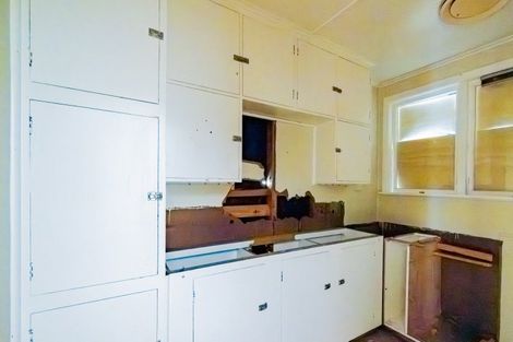 Photo of property in 10-12 Panckhurst Street, Havelock North, 4130