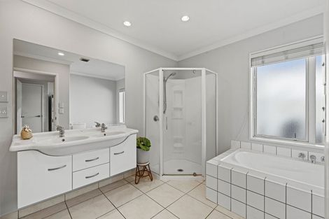 Photo of property in 57 Westpark Drive, Burnside, Christchurch, 8053