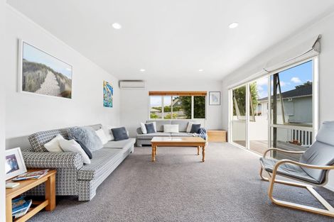 Photo of property in 16a Zealandia Road, Manly, Whangaparaoa, 0930