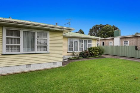 Photo of property in 24 Hinemoa Street, Whakatane, 3120