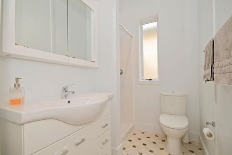 Photo of property in 43a Third Avenue, Avenues, Whangarei, 0110