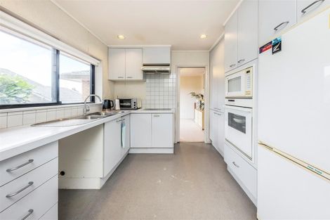 Photo of property in 10 Orangewood Drive, Northpark, Auckland, 2013