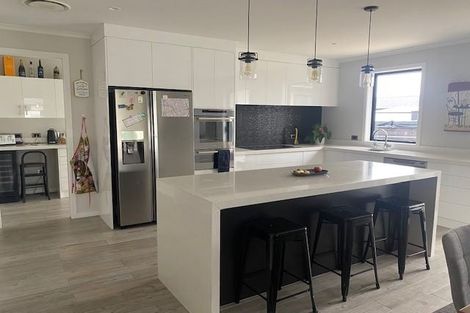 Photo of property in 123 Saint Kilda Road, Cambridge, 3434