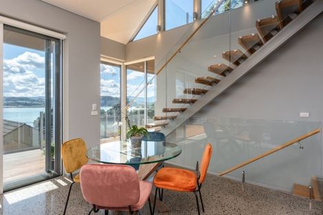 Photo of property in 314a Queens Drive, Lyall Bay, Wellington, 6022