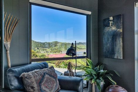 Photo of property in 69 North Street, Mokau, 4376