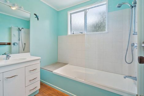 Photo of property in 81a Great North Road, Te Kamo, Whangarei, 0112