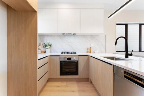 Photo of property in 12 Greenbrier Street, Westgate, 0814