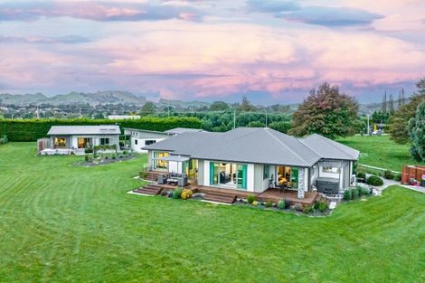 Photo of property in 150 Te Aute Road, Havelock North, 4130