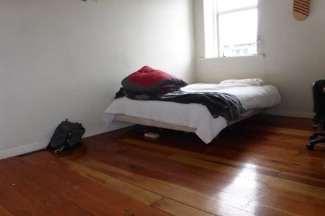 Photo of property in 4/30 Hanson Street, Mount Cook, Wellington, 6021