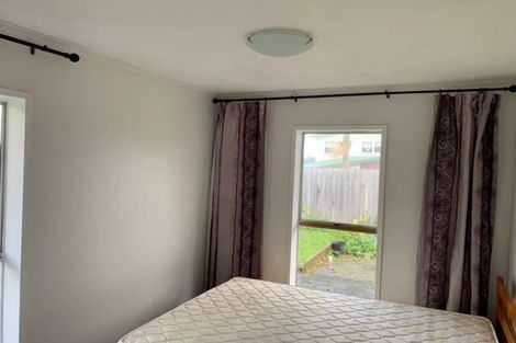 Photo of property in 14 Pinero Place, Bucklands Beach, Auckland, 2014