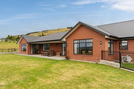 Photo of property in 60 Tirohanga Road, North Taieri, Mosgiel, 9092
