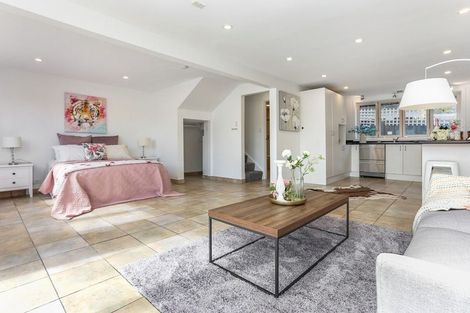 Photo of property in 4202a/2 Great North Road, Glendene, Auckland, 0602
