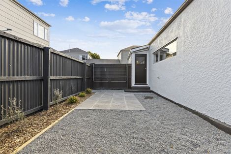 Photo of property in 7/16 Grenville Street, Waltham, Christchurch, 8011