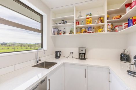 Photo of property in 52 Highlands Drive, Waipawa, 4210