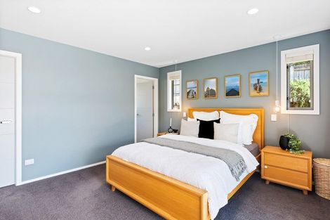 Photo of property in 6 Lambert Way, Paraparaumu, 5032