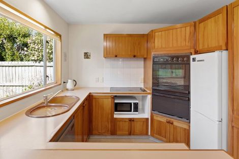 Photo of property in 1/102 Apsley Drive, Avonhead, Christchurch, 8042