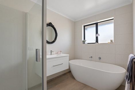 Photo of property in 16 Memorial Crescent, Methven, 7730