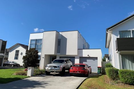 Photo of property in 5 Phar Lap Crescent, Takanini, 2112