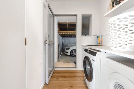 Photo of property in 33 Brookfield Terrace, Brookfield, Tauranga, 3110