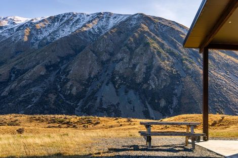 Photo of property in 915 Manuka Terrace, Ben Ohau, Twizel, 7999
