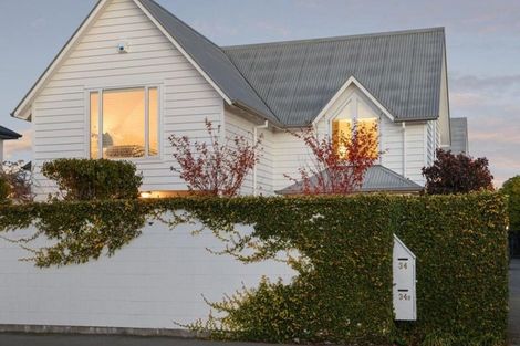 Photo of property in 34 Aikmans Road, Merivale, Christchurch, 8014
