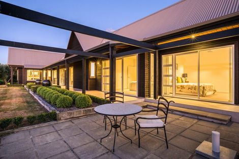 Photo of property in 67 Tarahunga Road, Levin, 5571