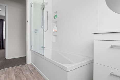 Photo of property in 8 Casper Street, Fairfield, Hamilton, 3214