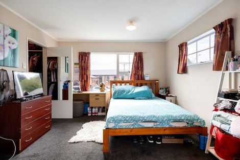 Photo of property in 165u2 River Road, Hamilton East, Hamilton, 3216