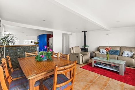 Photo of property in 285 Clifton Road, Te Awanga, 4102