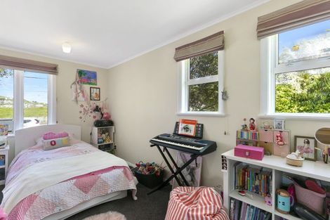 Photo of property in 12 Bannister Avenue, Johnsonville, Wellington, 6037