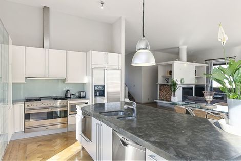 Photo of property in 5u5 Tory Street, Te Aro, Wellington, 6011
