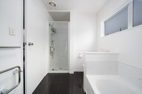Photo of property in 5 Abilene Crescent, Churton Park, Wellington, 6037