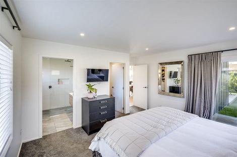 Photo of property in 66a Murphy Road, Taradale, Napier, 4112