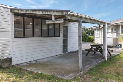 Photo of property in 7 Te Puke Street, Titahi Bay, Porirua, 5022