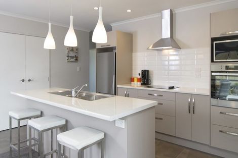 Photo of property in 6a Shier Place, Amberley, 7410