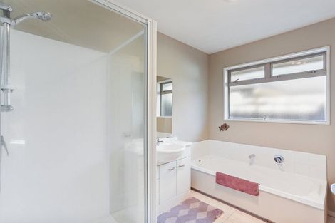 Photo of property in 14 Len Hale Place, Parklands, Christchurch, 8083