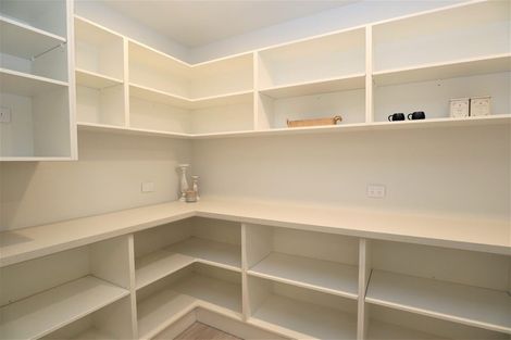 Photo of property in 5 North Foreland Street, Waihola, Milton, 9073