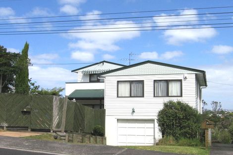 Photo of property in 23 City View Terrace, Birkenhead, Auckland, 0626