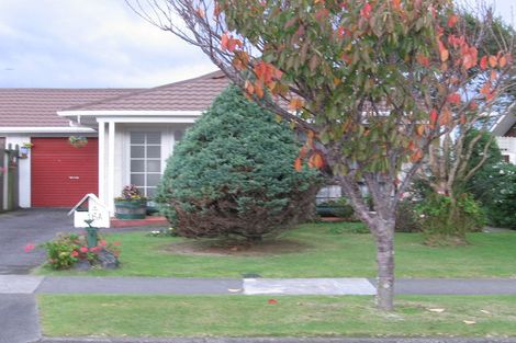 Photo of property in 16 Belvedere Avenue, Waikanae, 5036