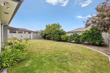 Photo of property in 3 Madden Avenue, Kumeu, 0810