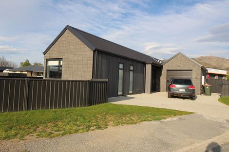 Photo of property in 1 Melmore Terrace, Cromwell, 9310