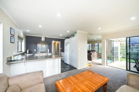 Photo of property in 34 Geneva Terrace, Kelvin Grove, Palmerston North, 4414