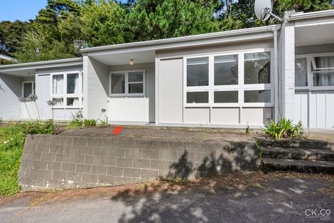 Photo of property in 2/26 Deller Grove, Silverstream, Upper Hutt, 5019