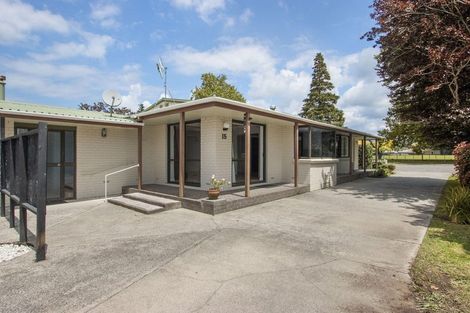 Photo of property in 15 Crossley Street, Katikati, 3129